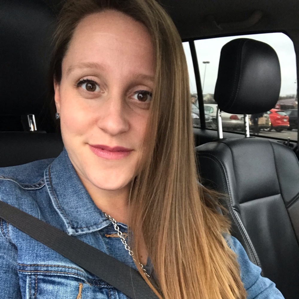 Meet your Posher, Stephanie